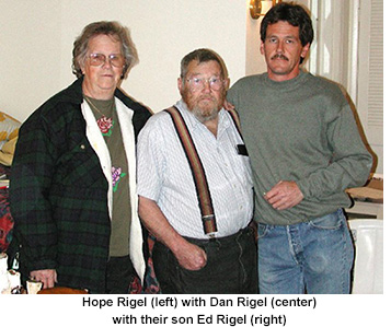 Dan Rigel (center)